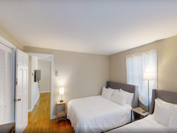Spacious 9-Bedroom Family Home Near Red river Beach - Perfect for Your Vacation